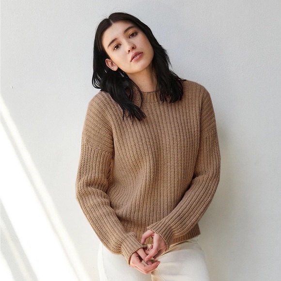 It Is Well L.A. Chunky Pullover Sweater in Camel - Picture 2 of 7